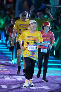 BIB: 3826
                            <button type="button" onclick="openModal(26256363)" class="btn btn-primary btn-sm float-right btn-popup" data-toggle="modal" data-target=".modal-high-quality">
                        <i class="fas fa-shopping-cart"></i> Add to Cart
                    </button>
                                            <button type="button" onclick="isThisMe(26256363, true)" class="btn btn-success btn-sm float-right btn-popup btn-isme hidden" data-toggle="tooltip" data-placement="bottom" title="นี่คือรูปของคุณใช่ไหม คลิกที่นี่เพื่อเอาเข้าอัลบั้ม">
                        <i class="fas fa-plus"></i> Add to album
                    </button>
                    <button type="button" onclick="isThisMe(26256363, false)" class="btn btn-warning btn-sm float-right btn-popup btn-isnotme hidden">
                        <i class="fas fa-ban"></i> Remove from album
                    </button>